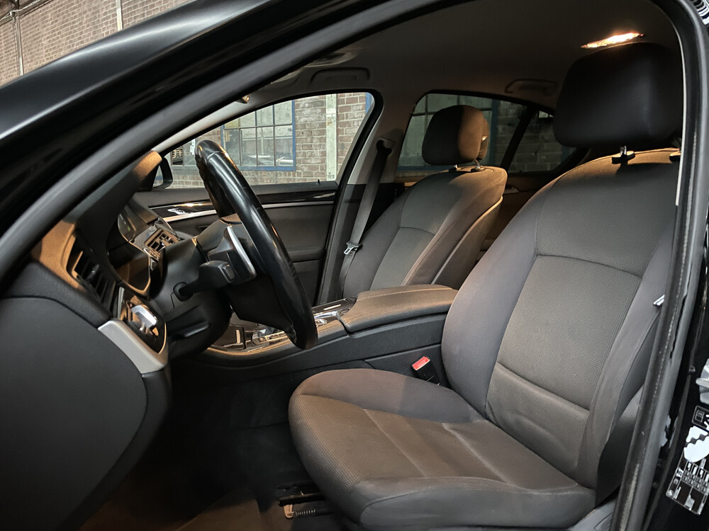 BMW 520i Executive 2.0 184PS 2012 5er, 39-TDK-7