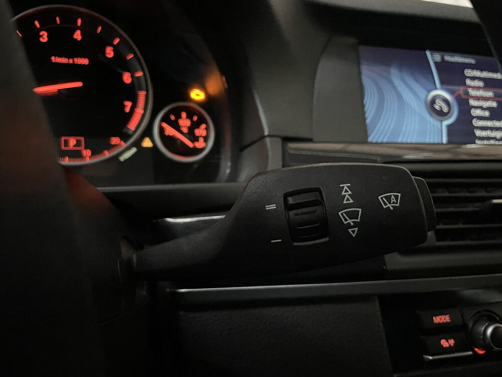 BMW 520i Executive 2.0 184PS 2012 5er, 39-TDK-7