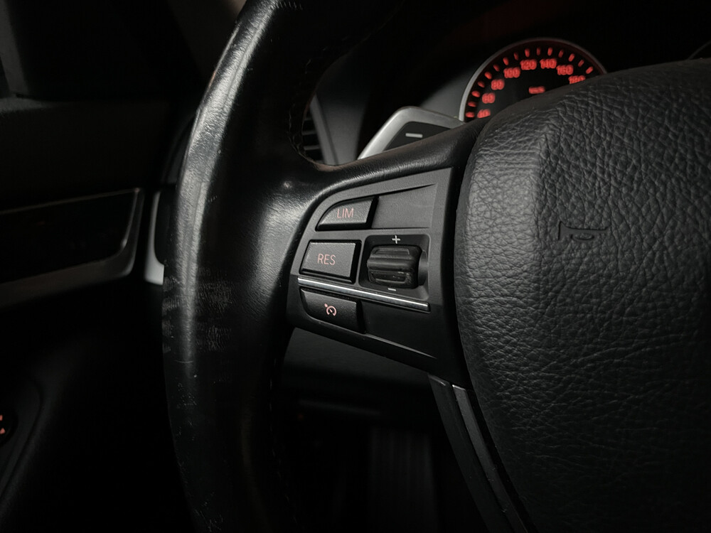 BMW 520i Executive 2.0 184PS 2012 5er, 39-TDK-7