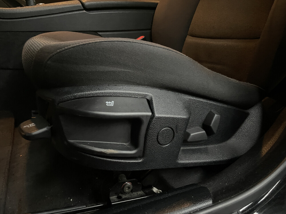 BMW 520i Executive 2.0 184PS 2012 5er, 39-TDK-7