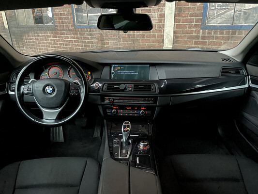 BMW 520i Executive 2.0 184hp 2012 5 Series, 39-TDK-7
