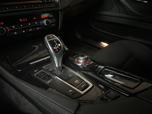 BMW 520i Executive 2.0 184pk 2012 5-serie, 39-TDK-7