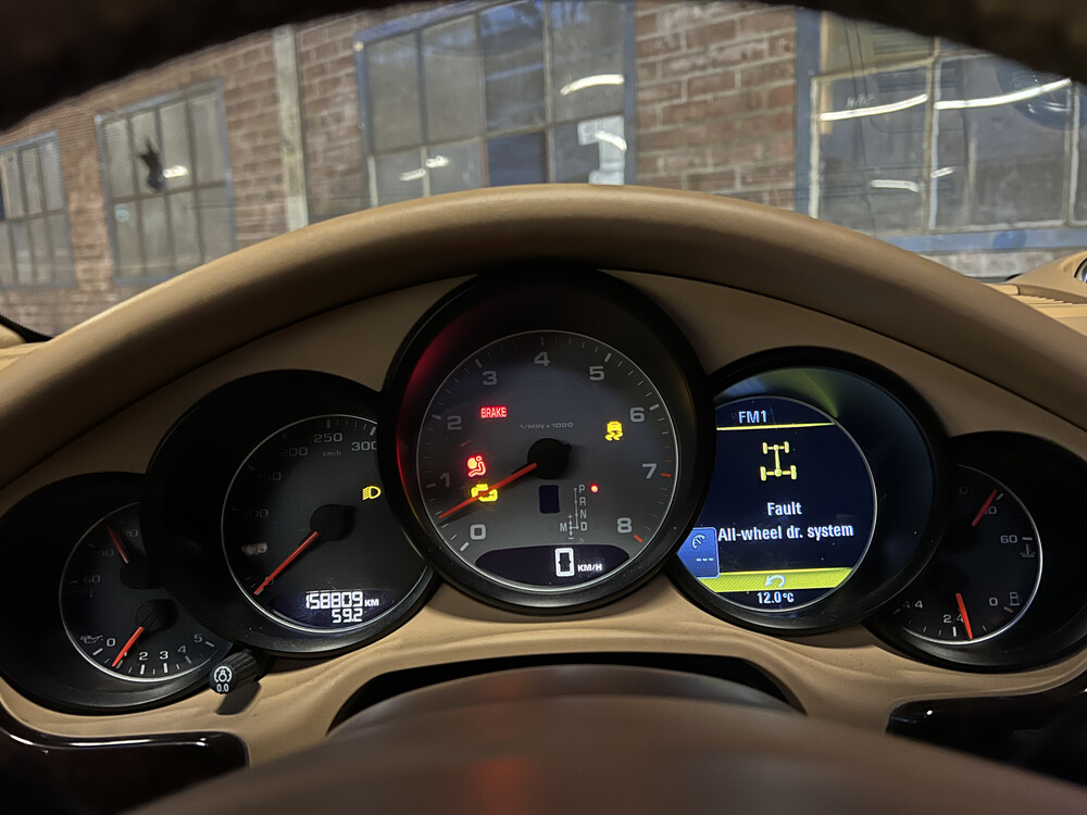 Porsche Panamera 4S 4.8 V8 400PS 2010, R104-RX