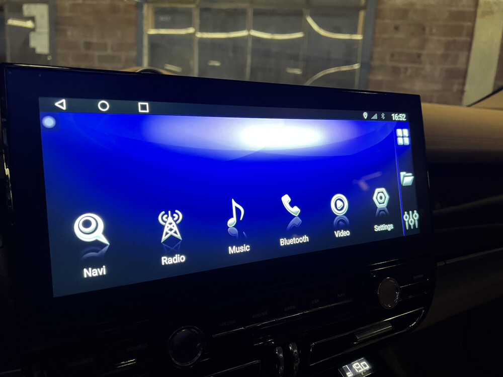 Porsche Panamera 4S 4.8 V8 400PS 2010, R104-RX