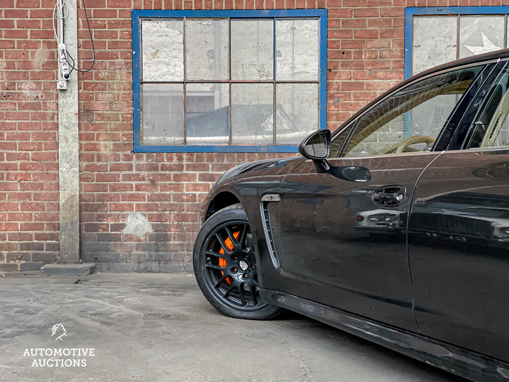 Porsche Panamera 4S 4.8 V8 400PS 2010, R104-RX