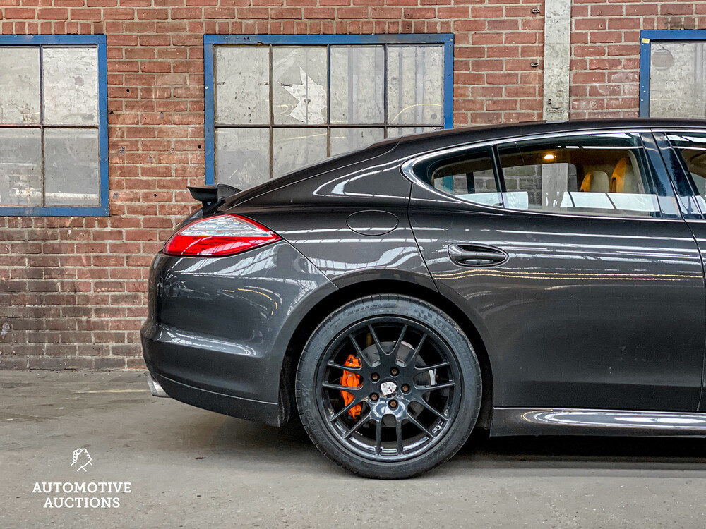 Porsche Panamera 4S 4.8 V8 400PS 2010, R104-RX