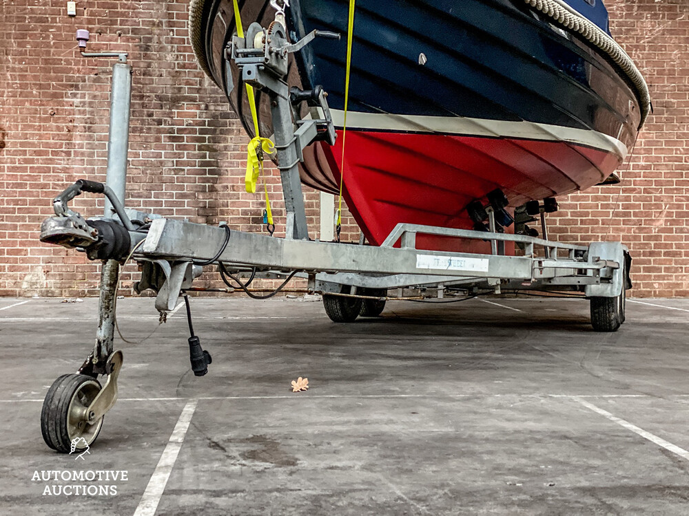 Julia 710 Classic 2011 Sloop