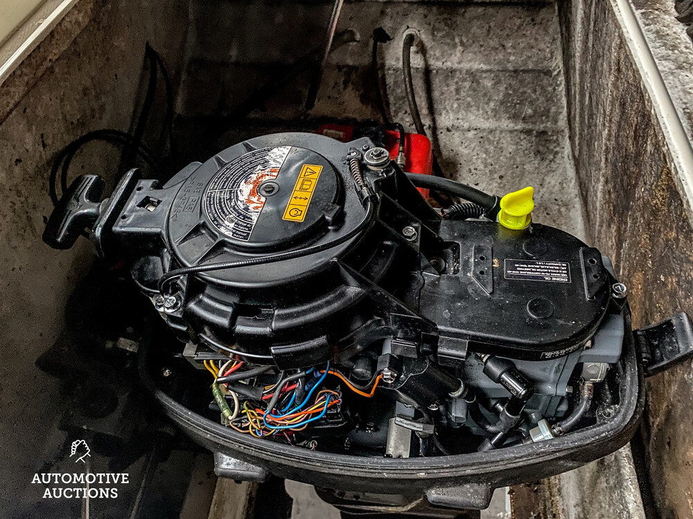 Julia 710 Classic 2011 Sloop