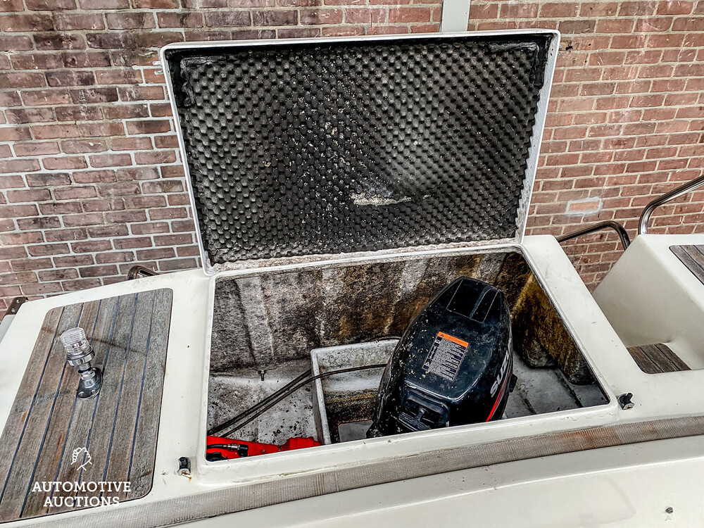 Julia 710 Classic 2011 Sloop