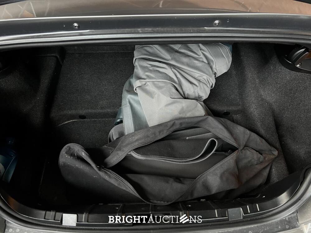 BMW Z4 Roadster 3.0i S 231pk 2004 (Hardtop + Softtop) Origineel-NL, 36-NV-HZ Youngtimer
