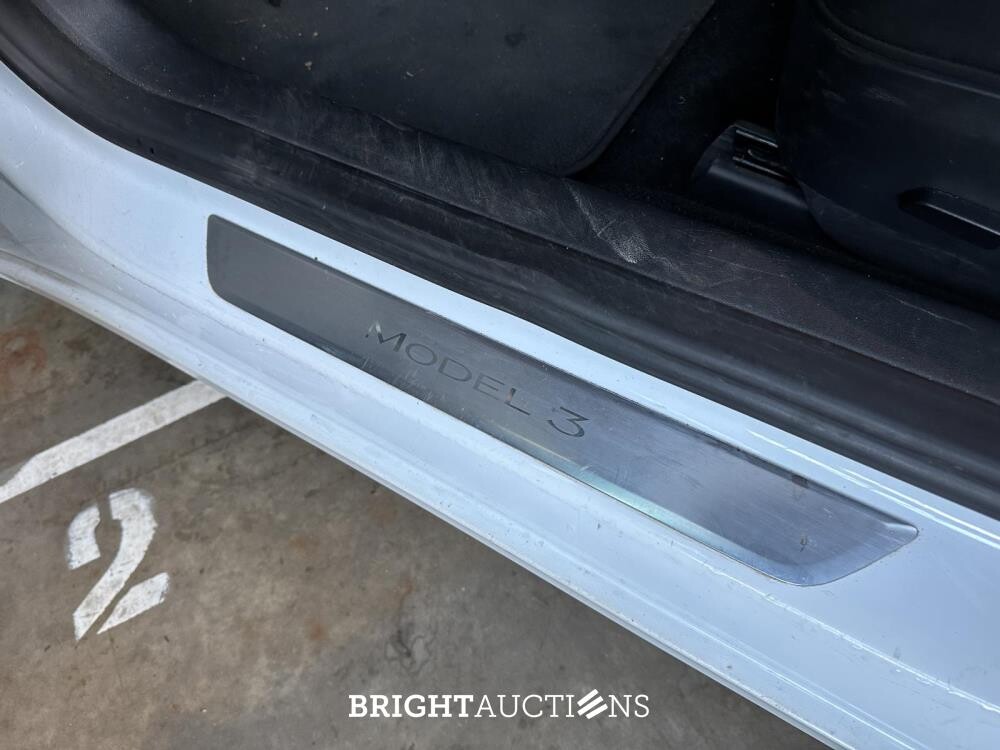Tesla Model 3 Standard RWD Plus 60 kWh 238pk 2020 (Origineel-NL + 1e eigenaar, K-953-BT