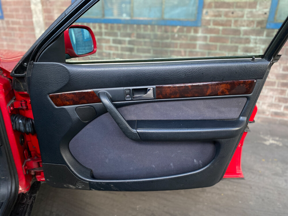 Audi S6 4.2 V8 Quattro 290pk A6 1996, 94-PGP-6