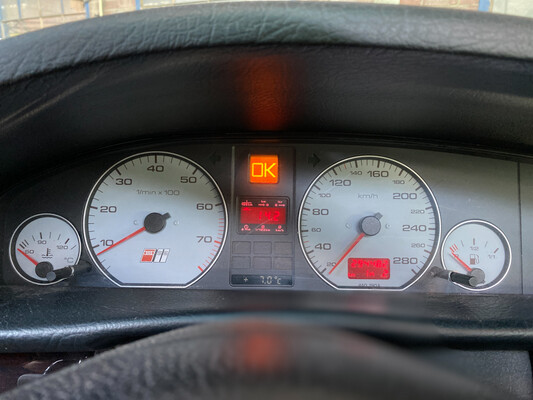 Audi S6 4.2 V8 Quattro 290pk A6 1996, 94-PGP-6