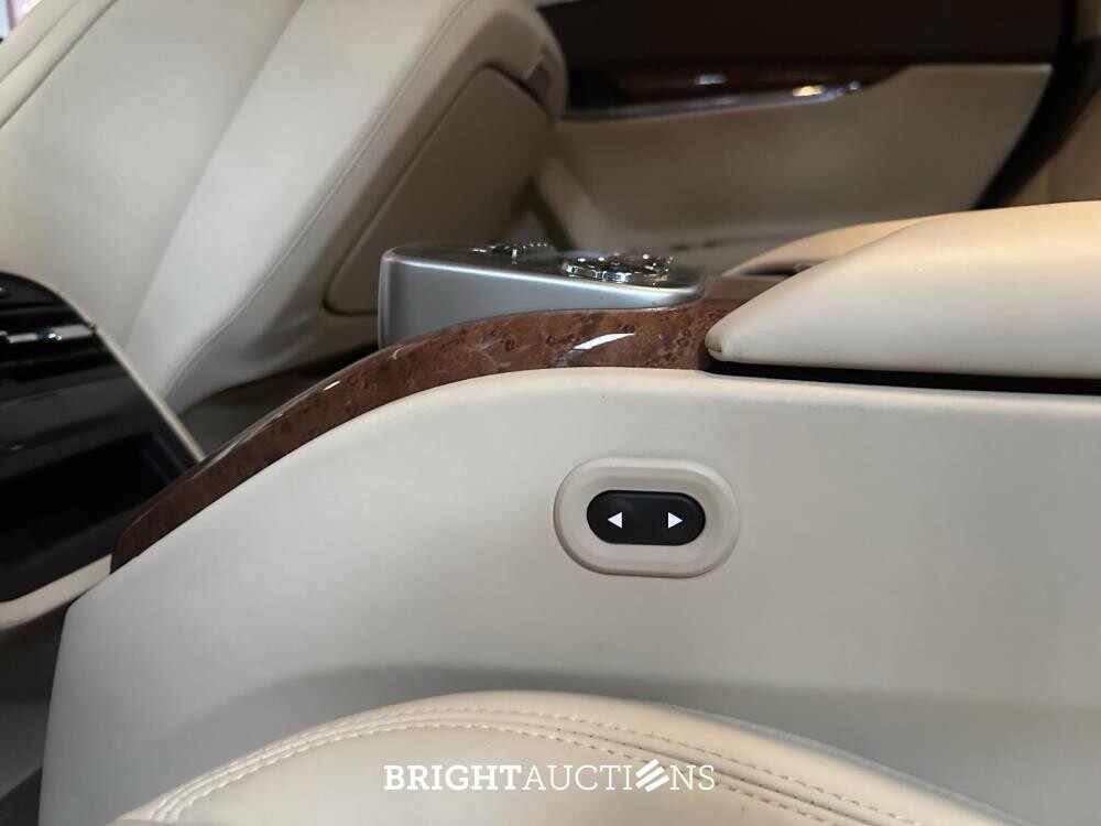 Maserati Quattroporte SQ4 410PK 2014