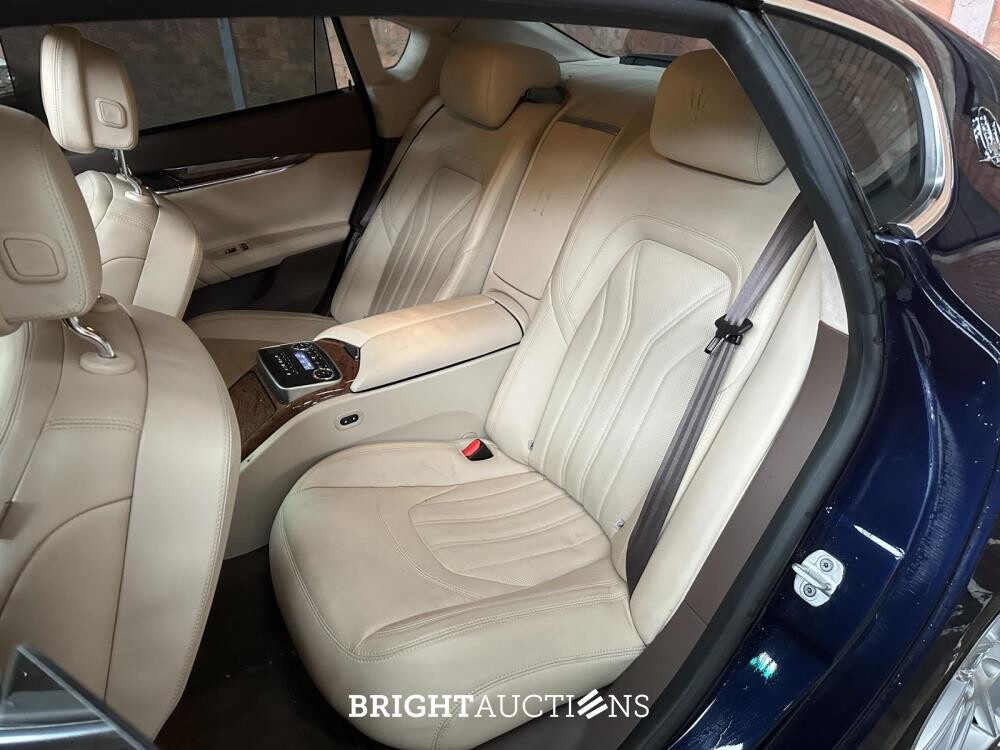 Maserati Quattroporte SQ4 410PK 2014