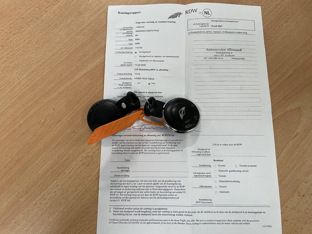 Mini Cooper S Cabrio 1.6 174 PS 2009, J-592-DS.