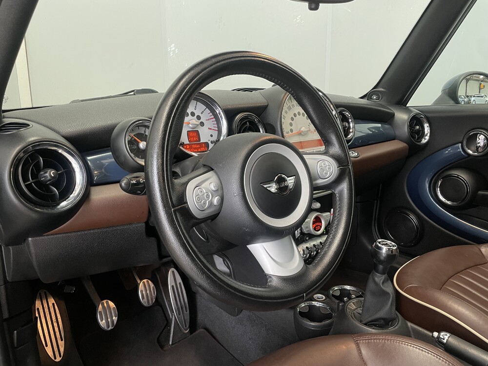 Mini Cooper S Cabrio 1.6 174 PS 2009, J-592-DS.