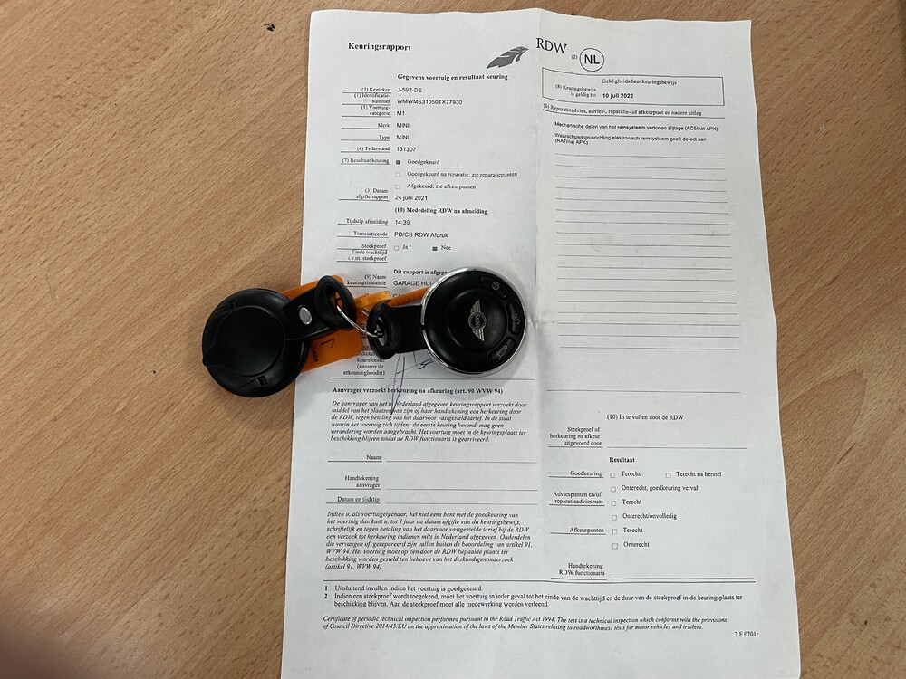 Mini Cooper S Cabrio 1.6 174 PS 2009, J-592-DS.