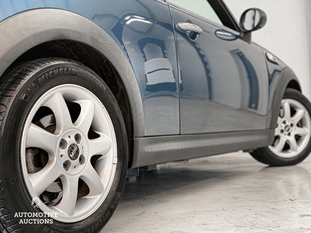 Mini Cooper S Cabrio 1.6 174 PS 2009, J-592-DS.