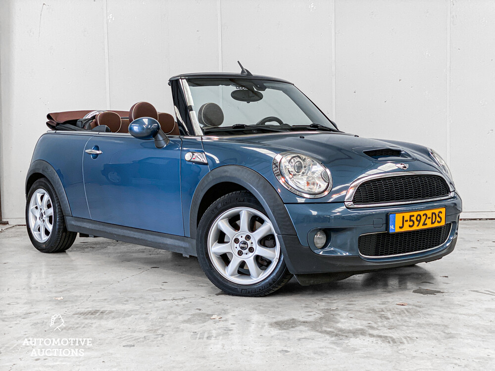 Mini Cooper S Cabrio 1.6 174 PS 2009, J-592-DS.