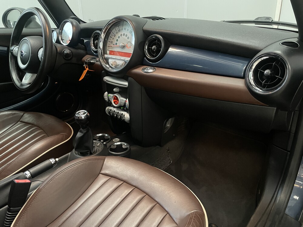 Mini Cooper S Cabrio 1.6 174 PS 2009, J-592-DS.