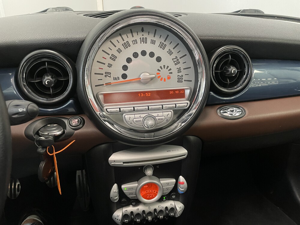 Mini Cooper S Cabrio 1.6 174 PS 2009, J-592-DS.