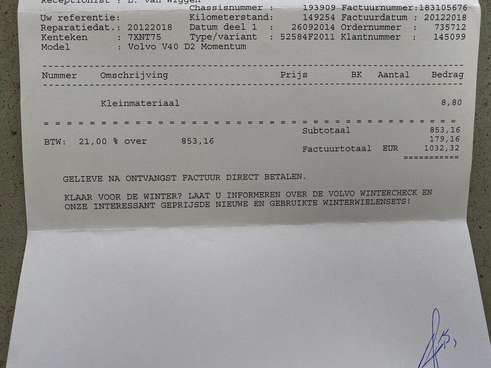 Volvo V40 1.6 D2 Momentum Business 144hp 2014, 7-XNT-75.