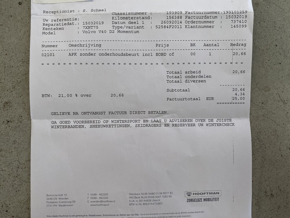 Volvo V40 1.6 D2 Momentum Business 144hp 2014, 7-XNT-75.