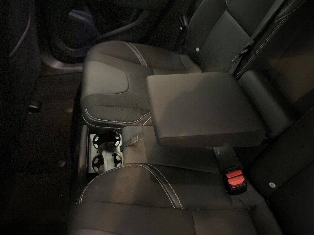 Volvo V40 1.6 D2 Momentum Business 144hp 2014, 7-XNT-75.