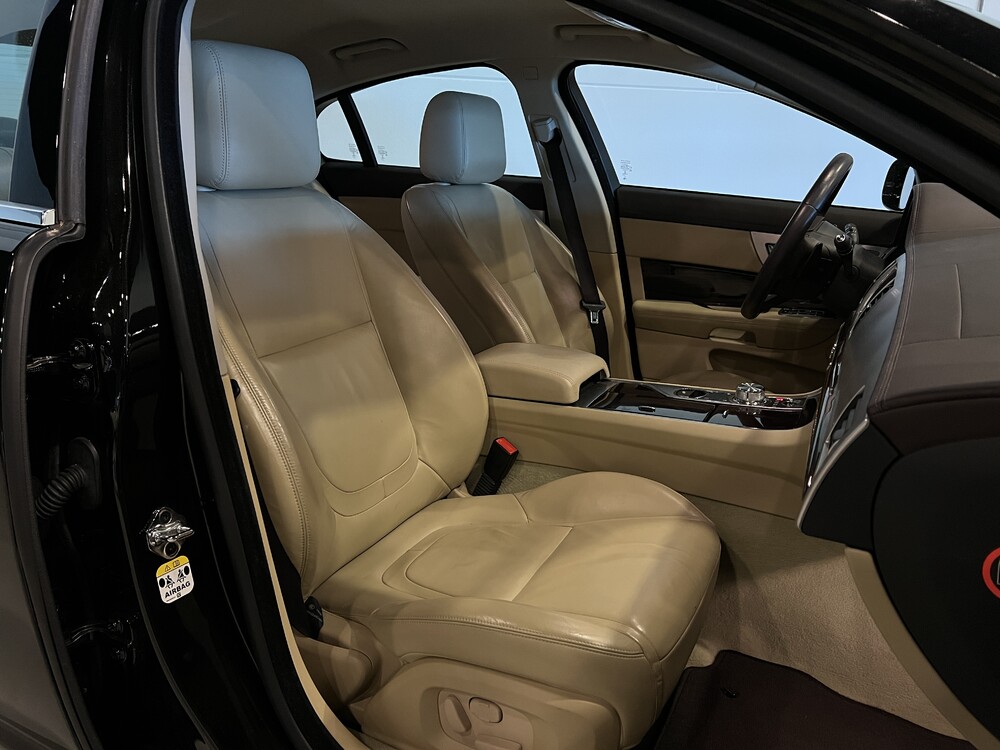 Jaguar XF3.0 V6 340PS 2013 -Org. NL-, 7-KXK-58.