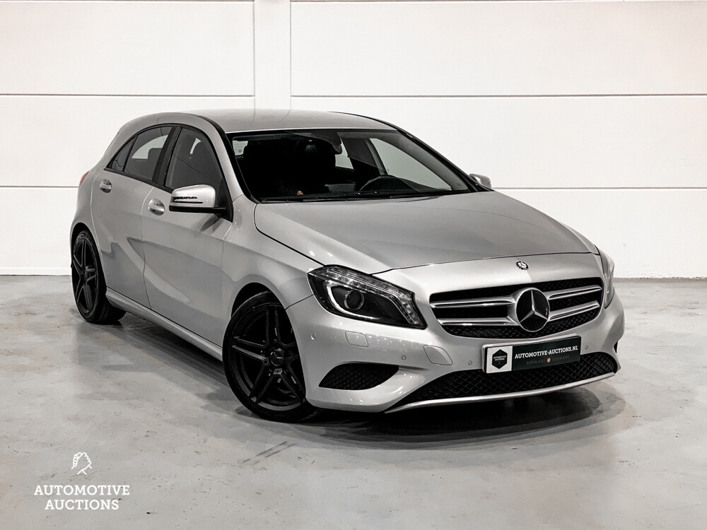Mercedes-Benz A180 Edition 122PS 2013 -Org. NL-A-Klasse, 4-SGJ-16.