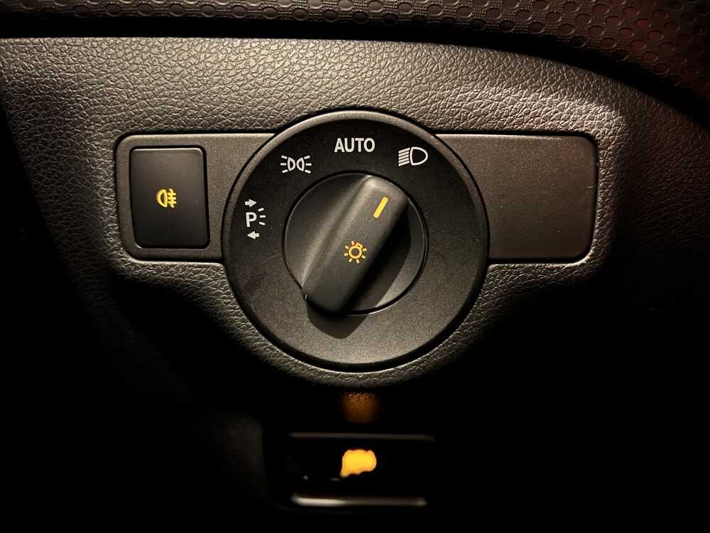 Mercedes-Benz A180 Edition 122PS 2013 -Org. NL-A-Klasse, 4-SGJ-16.