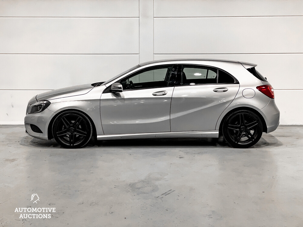 Mercedes-Benz A180 Edition 122PS 2013 -Org. NL-A-Klasse, 4-SGJ-16.