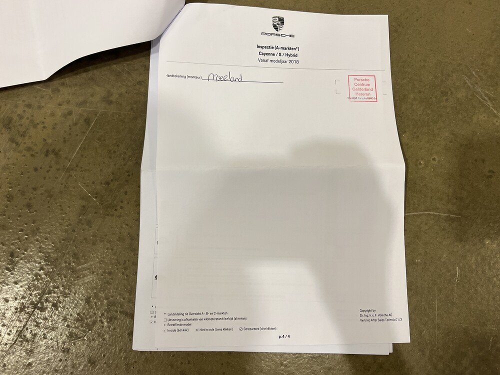 Porsche Cayenne E-Hybrid 3.0 V6 -NW MODEL- 462hp 2018 SportChrono -Org. NL-, TL-795-R.
