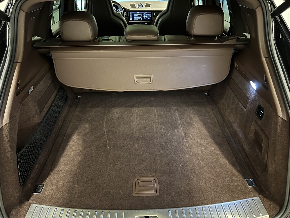 Porsche Cayenne E-Hybrid 3.0 V6 -NW MODEL- 462hp 2018 SportChrono -Org. NL-, TL-795-R.