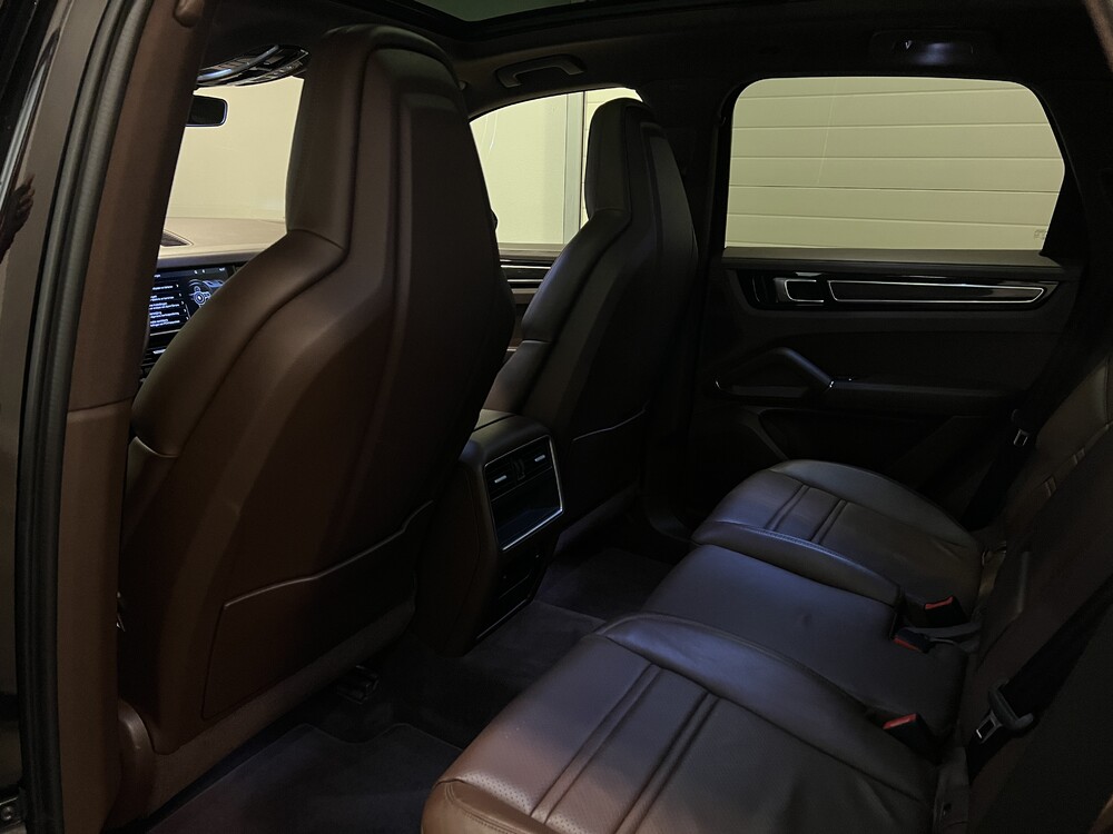 Porsche Cayenne E-Hybrid 3.0 V6 -NW MODEL- 462hp 2018 SportChrono -Org. NL-, TL-795-R.