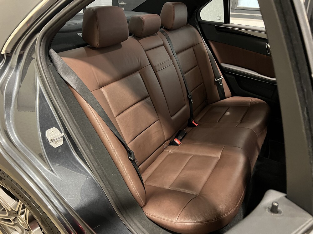 Mercedes-Benz E350 CGI Avantgarde V6 292PS 2009 E-Klasse -Org. NL-, 15-KGR-2.