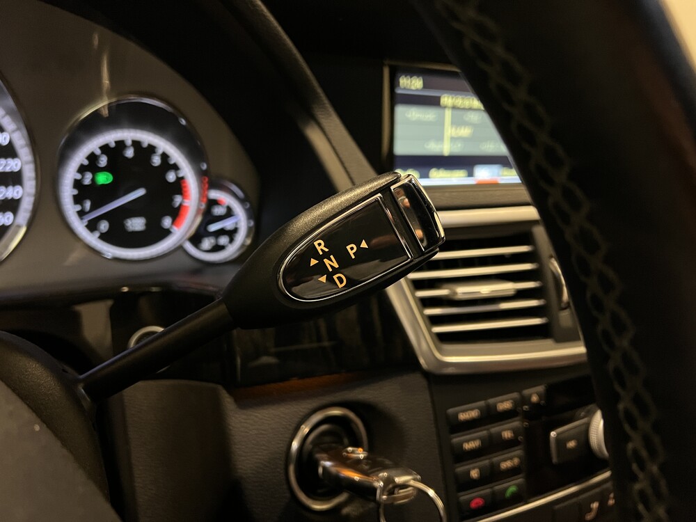 Mercedes-Benz E350 CGI Avantgarde V6 292PS 2009 E-Klasse -Org. NL-, 15-KGR-2.