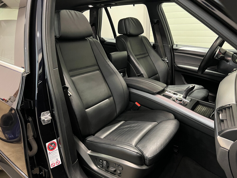 BMW X5 M50d 3.0 V6 381pk 2015 -Orig. NL-, 5-ZGF-72