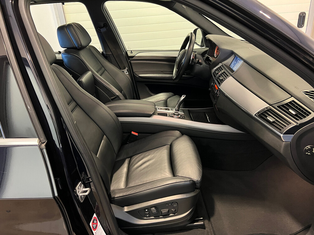 BMW X5 M50d 3.0 V6 381pk 2015 -Orig. NL-, 5-ZGF-72