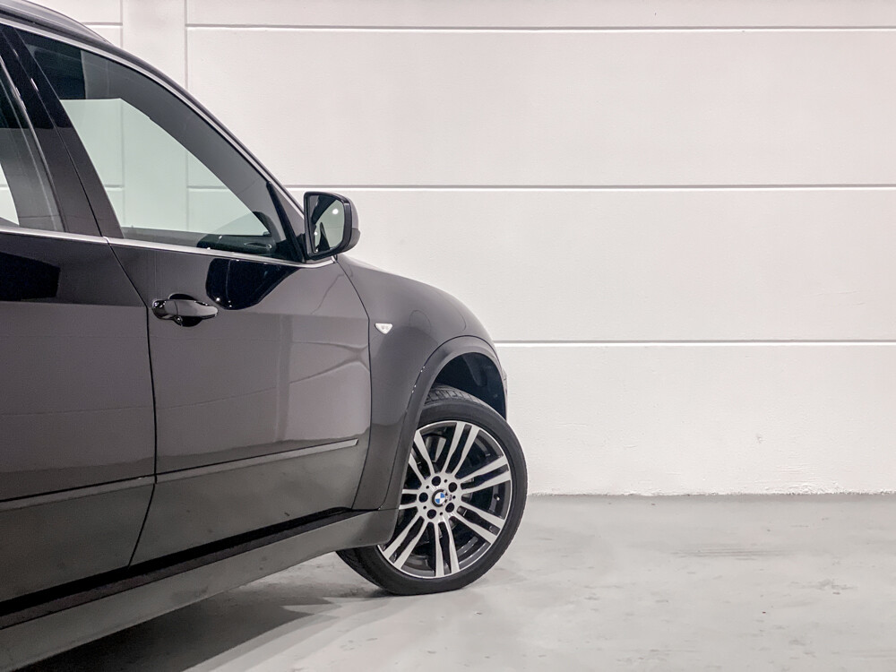 BMW X5 M50d 3.0 V6 381pk 2015 -Orig. NL-, 5-ZGF-72