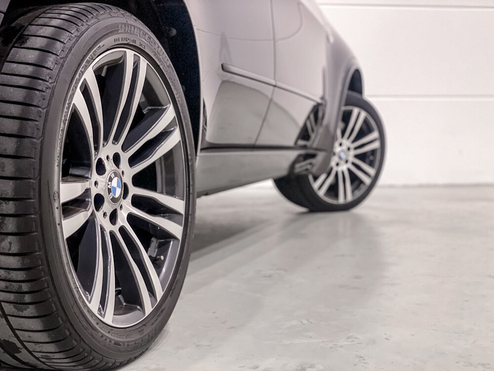 BMW X5 M50d 3.0 V6 381pk 2015 -Orig. NL-, 5-ZGF-72