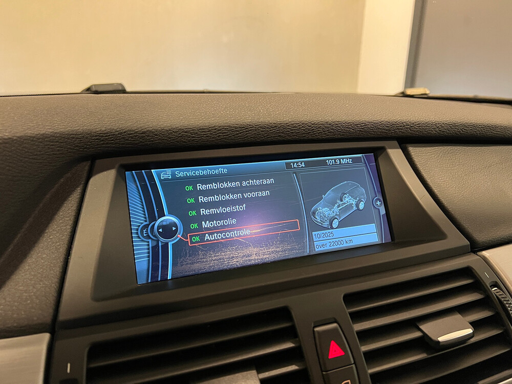 BMW X5 M50d 3.0 V6 381pk 2015 -Orig. NL-, 5-ZGF-72