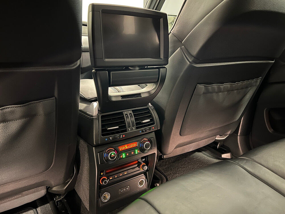 BMW X5 M50d 3.0 V6 381pk 2015 -Orig. NL-, 5-ZGF-72