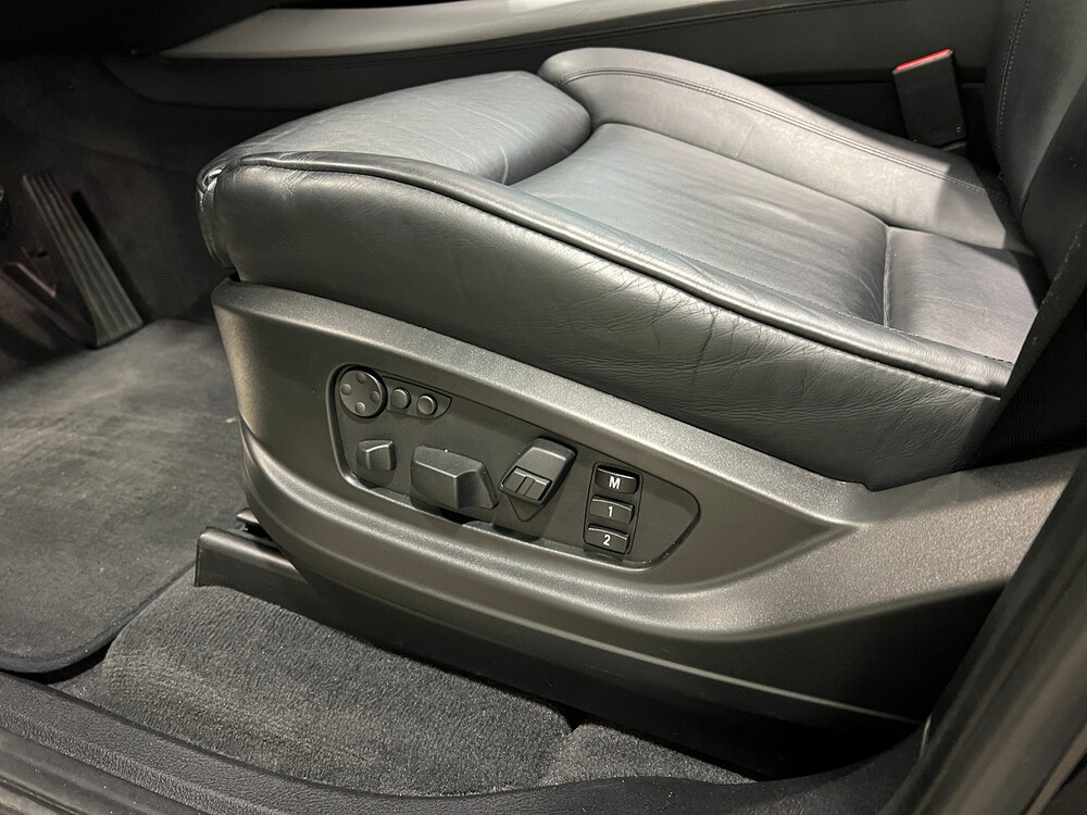 BMW X5 M50d 3.0 V6 381pk 2015 -Orig. NL-, 5-ZGF-72