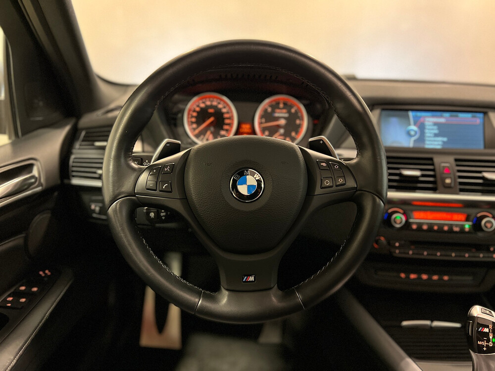 BMW X5 M50d 3.0 V6 381pk 2015 -Orig. NL-, 5-ZGF-72