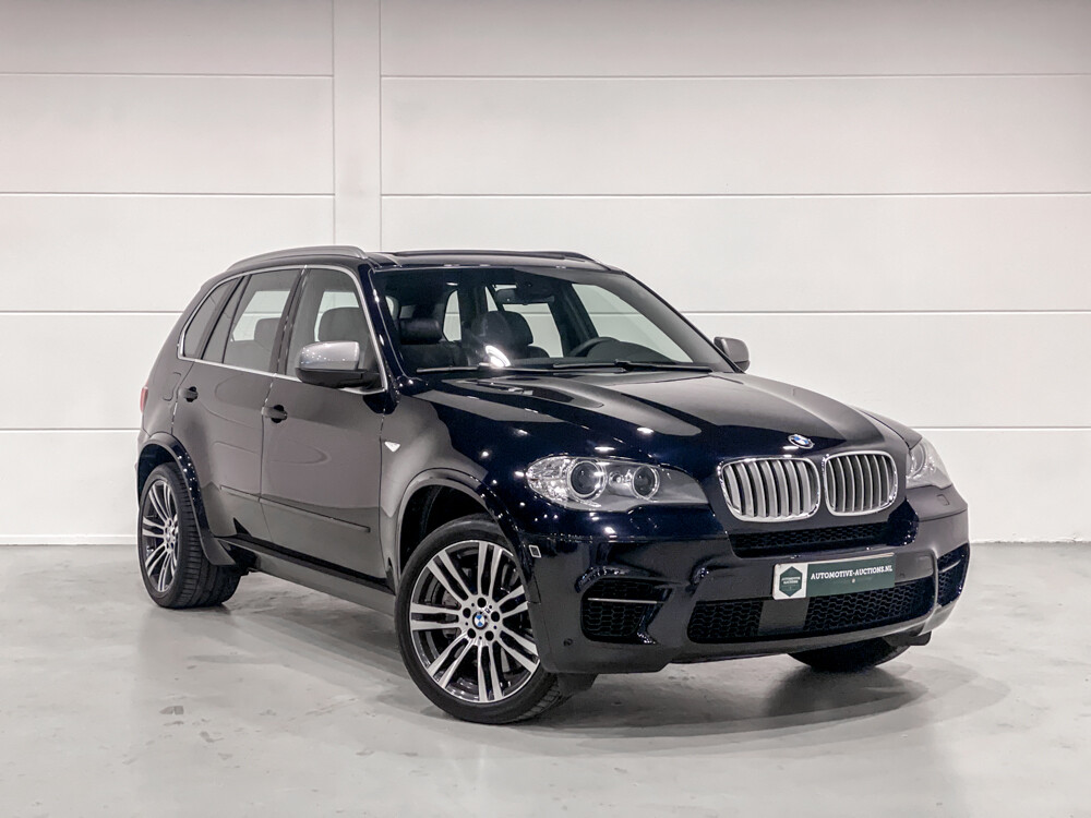 BMW X5 M50d 3.0 V6 381pk 2015 -Orig. NL-, 5-ZGF-72