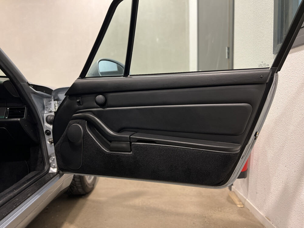 Porsche 911 993 3.6 Carrera 4 Coupé 272PS 1995, 2-KLZ-95