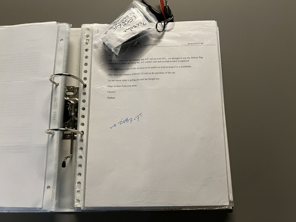 Porsche 911 993 3.6 Carrera 4 Coupé 272PS 1995, 2-KLZ-95