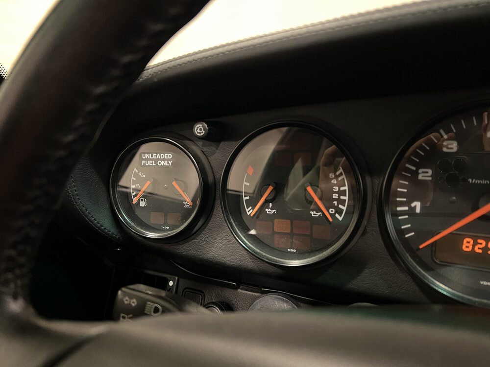 Porsche 911 993 3.6 Carrera 4 Coupé 272PS 1995, 2-KLZ-95